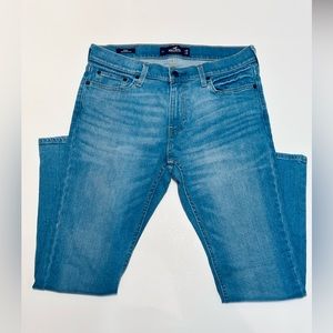 Hollister skinny epic flex mans jeans.